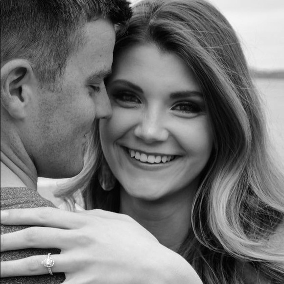 Meet the Posher Other - Meet your Posher, Gabriella